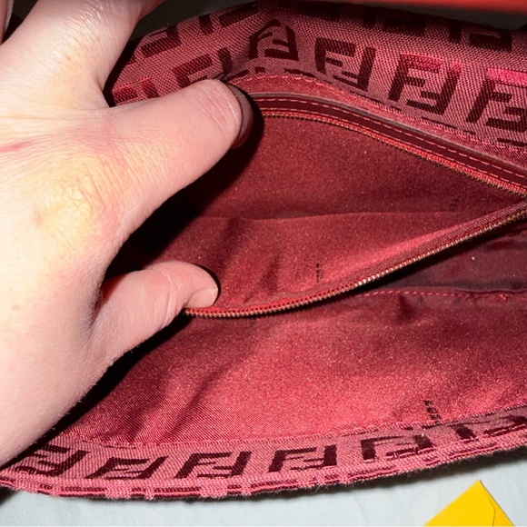 RARE Rose Gold Hardware Fendi Zucchino Baguette Bag in Red / Burgundy - Picture 11 of 11